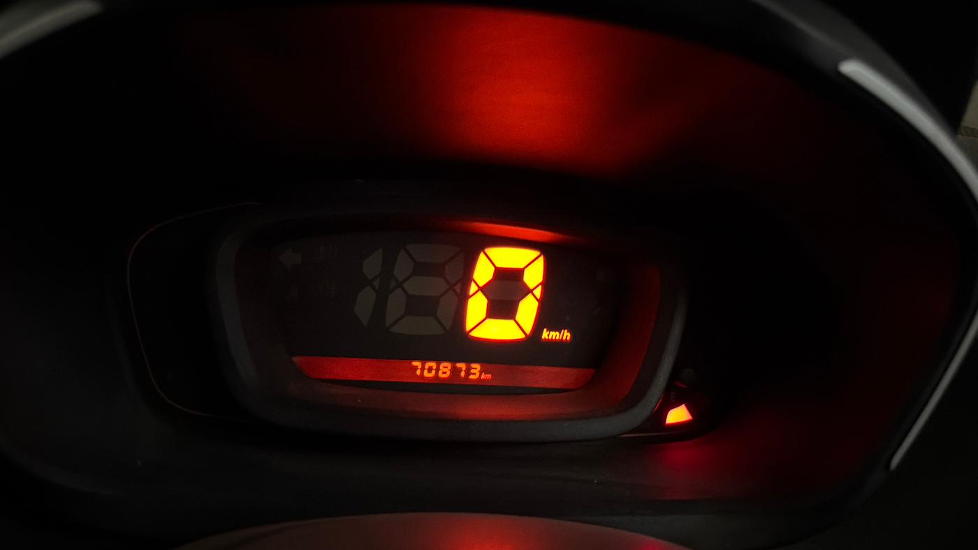 2017 Renault Kwid RXL, Petrol, Manual, 70,864 km, Odometer Image