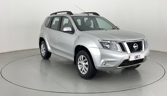 2014 Nissan Terrano XL P, Petrol, Manual, 43,435 km, Right Front Diagonal
