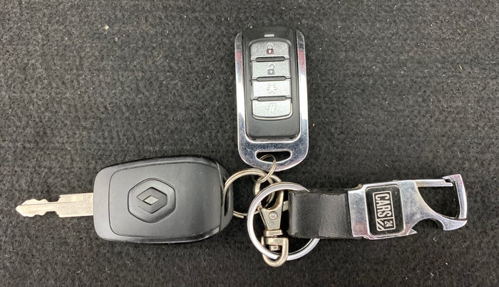 2016 Renault Kwid RXL, Petrol, Manual, 40,184 km, Key Close Up