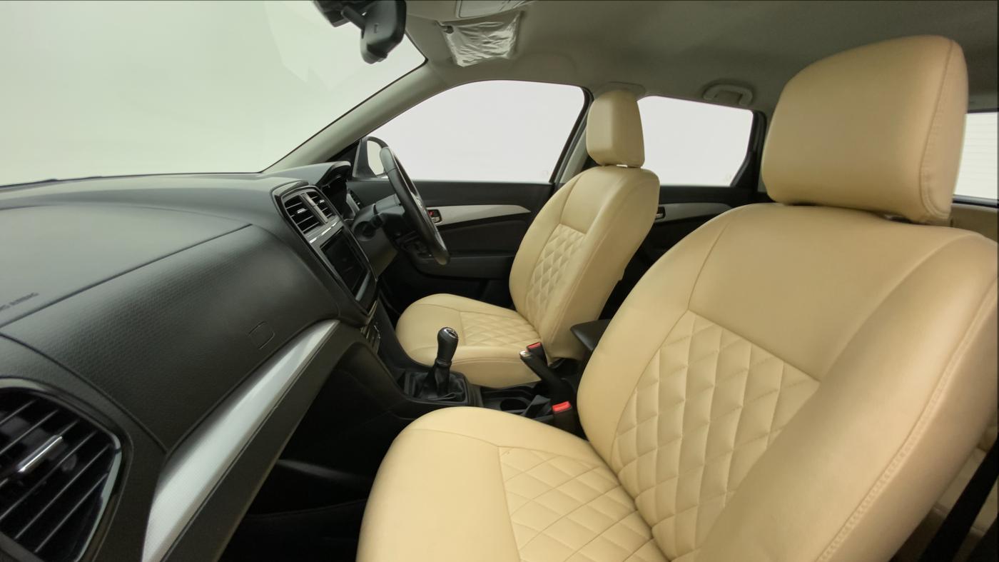 2021 Toyota URBAN CRUISER PREMIUM MT, Petrol, Manual, 14,807 km, Right Side Front Door Cabin