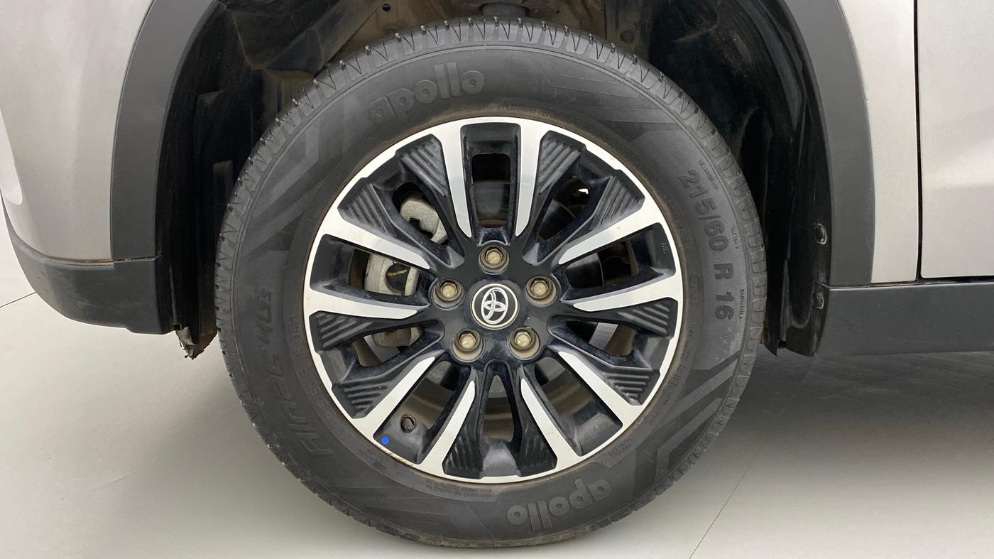 2021 Toyota URBAN CRUISER PREMIUM MT, Petrol, Manual, 14,807 km, Left Front Wheel