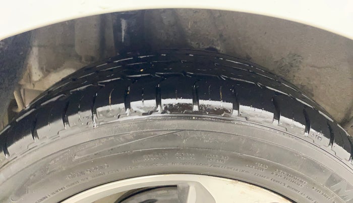 2019 Hyundai Verna 1.6 VTVT SX O, Petrol, Manual, 34,916 km, Right Rear Tyre Tread