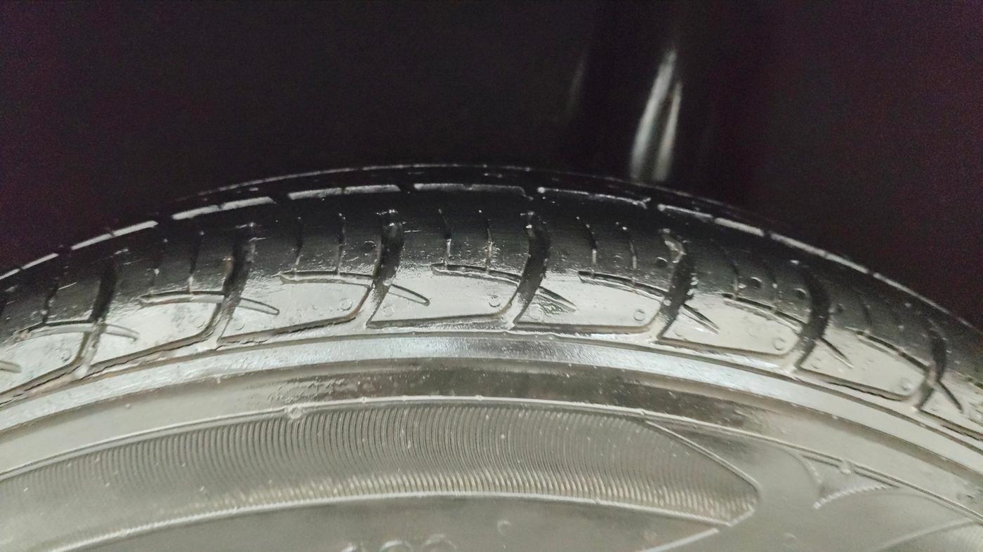 2016 Maruti Baleno DELTA CVT PETROL 1.2, Petrol, Automatic, 80,005 km, Left Rear Tyre Tread