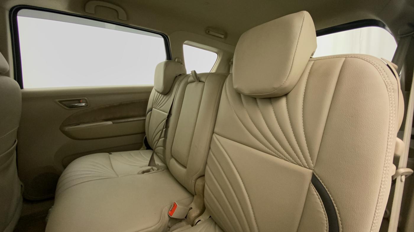 2015 Maruti Ertiga VXI CNG, CNG, Manual, 67,478 km, Right Side Rear Door Cabin
