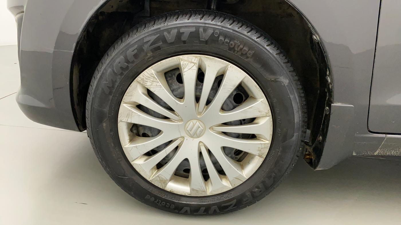 2015 Maruti Ertiga VXI CNG, CNG, Manual, 67,478 km, Left Front Wheel