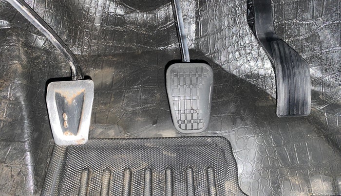 2022 Tata PUNCH ADVENTURE MT, Petrol, Manual, 57,216 km, Pedals
