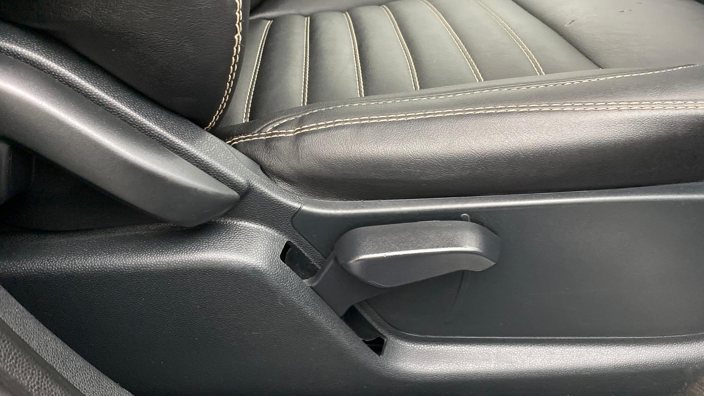 2020 Ford Ecosport TITANIUM + 1.5L PETROL AT, Petrol, Automatic, 31,724 km, Driver Side Adjustment Panel