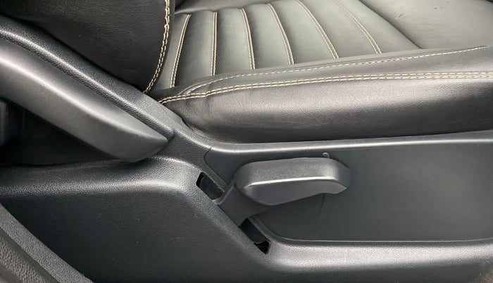 2020 Ford Ecosport TITANIUM + 1.5L PETROL AT, Petrol, Automatic, 31,724 km, Driver Side Adjustment Panel