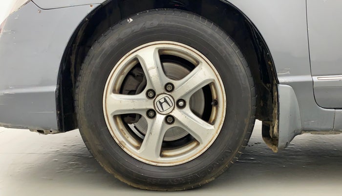 2010 Honda Civic 1.8L I-VTEC V AT, Petrol, Automatic, 1,14,075 km, Left Front Wheel