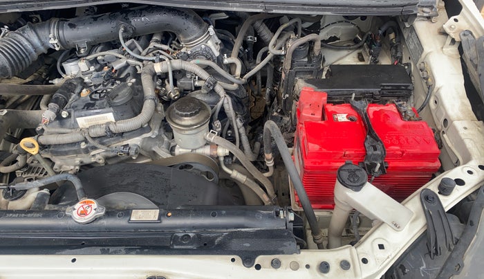 2016 Toyota Innova Crysta 2.7 ZX AT 7 STR, Petrol, Automatic, 51,020 km, Engine View - Left