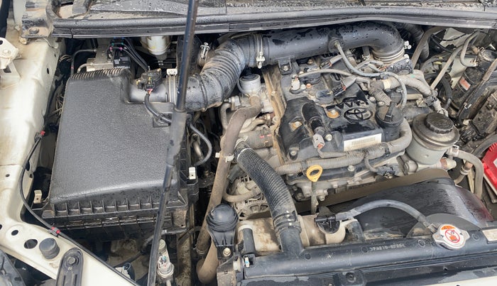 2016 Toyota Innova Crysta 2.7 ZX AT 7 STR, Petrol, Automatic, 51,020 km, Engine View - Right