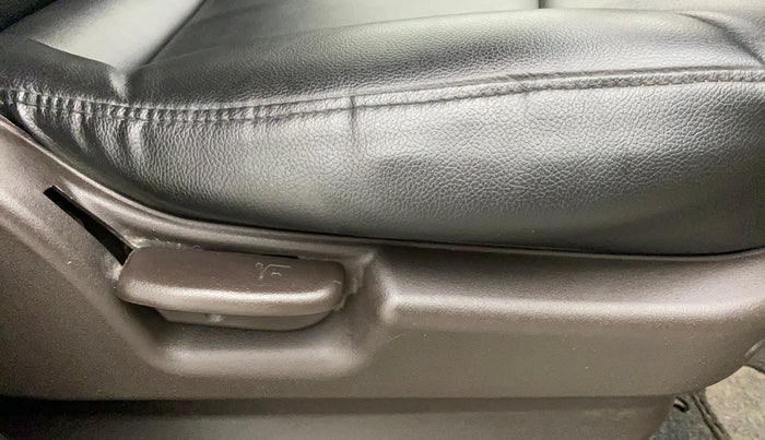 2011 Hyundai Santro Xing GLS, Petrol, Manual, 56,061 km, Driver Side Adjustment Panel