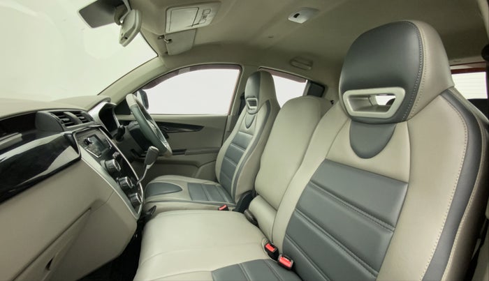 2017 Mahindra Kuv100 K8 6 STR, Petrol, Manual, 46,967 km, Right Side Front Door Cabin
