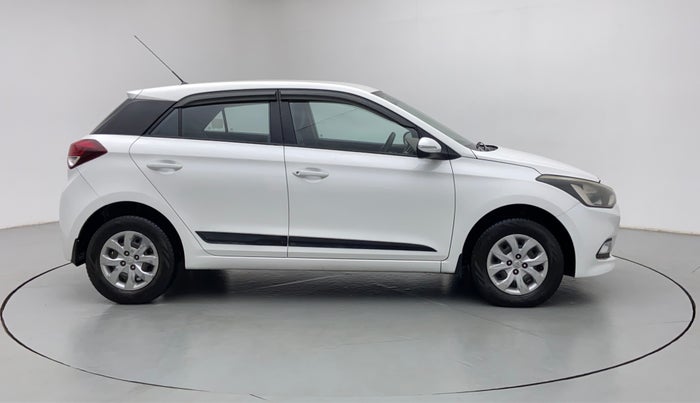 2016 Hyundai Elite i20 SPORTZ 1.2, Petrol, Manual, 1,30,162 km, Right Side