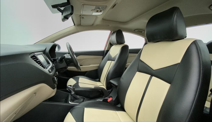 2018 Hyundai Verna 1.6 CRDI SX + AT, Diesel, Automatic, 58,237 km, Right Side Front Door Cabin
