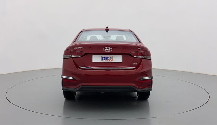 2018 Hyundai Verna 1.6 CRDI SX + AT, Diesel, Automatic, 58,237 km, Back/Rear