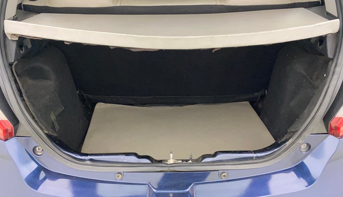 2022 Tata Tiago XT PETROL, Petrol, Manual, 68,536 km, Boot Inside