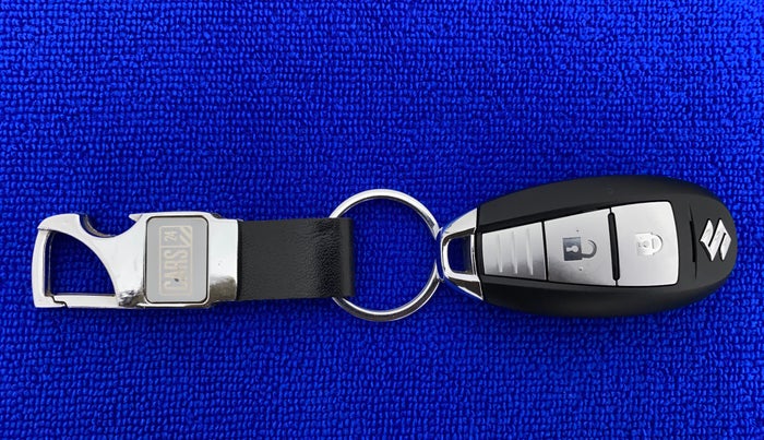 2022 Maruti Vitara Brezza VXI, Petrol, Manual, 33,540 km, Key Close Up