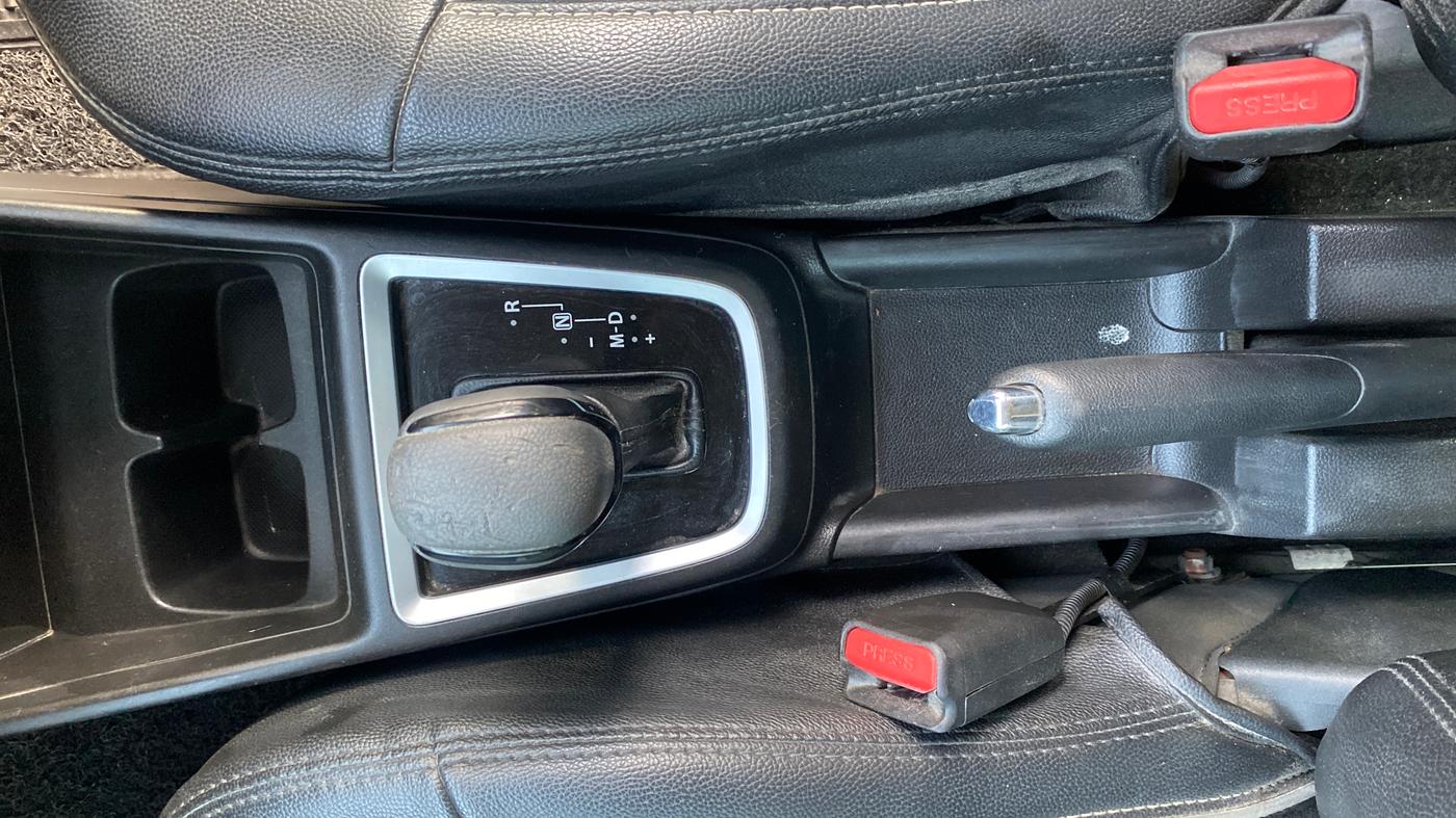 2020 Maruti Swift VXI AMT, Petrol, Automatic, 72,263 km, Gear Lever