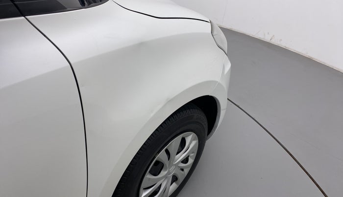 2020 Maruti Swift VXI, Petrol, Manual, 44,656 km, Right fender - Slightly dented