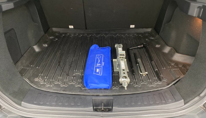 2019 Tata Harrier XZ 2.0L Kryotec, Diesel, Manual, 36,516 km, Boot Inside