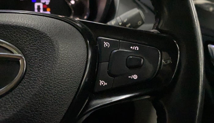2022 Tata NEXON XZ PLUS (PREMIUM) DIESEL, Diesel, Manual, 36,761 km, Adaptive Cruise Control