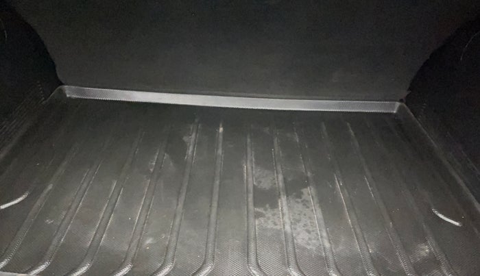 2022 KIA SONET HTK PLUS 1.2, Petrol, Manual, 53,210 km, Boot Inside