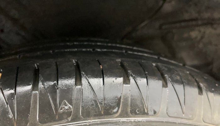 2022 KIA SONET HTK PLUS 1.2, Petrol, Manual, 53,210 km, Right Rear Tyre Tread