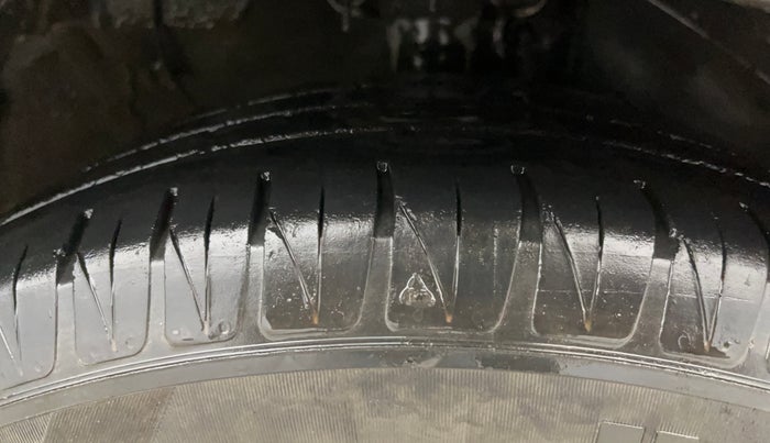 2022 KIA SONET HTK PLUS 1.2, Petrol, Manual, 53,210 km, Right Front Tyre Tread