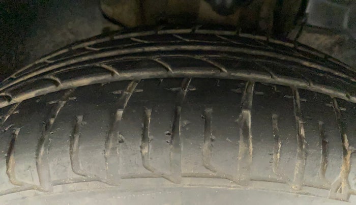 2021 Tata Tiago XT PETROL, Petrol, Manual, 38,334 km, Right Front Tyre Tread