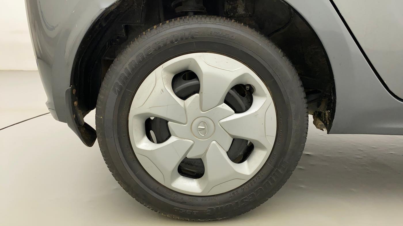 2021 Tata Tiago XT PETROL, Petrol, Manual, 38,334 km, Right Rear Wheel