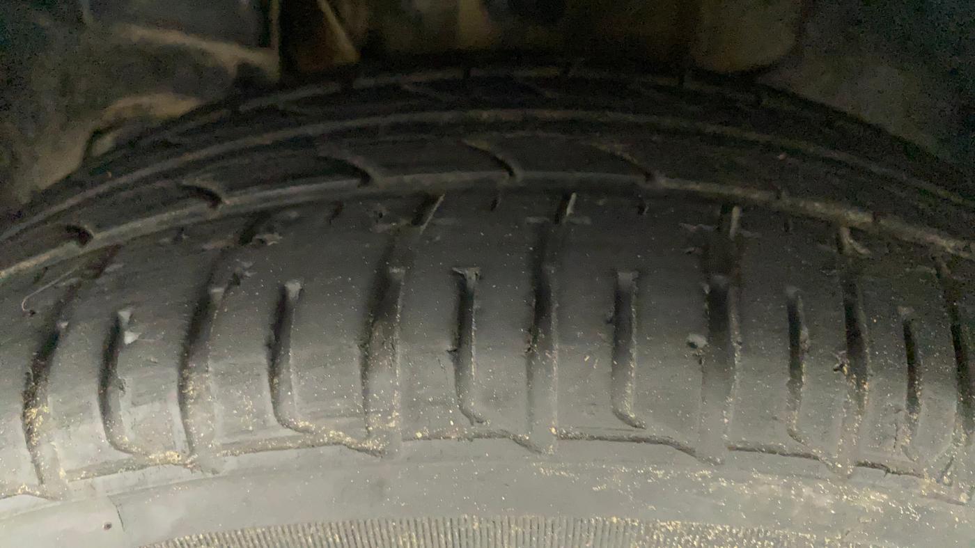 2021 Tata Tiago XT PETROL, Petrol, Manual, 38,334 km, Left Front Tyre Tread