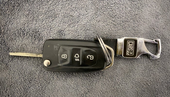 2021 Tata Tiago XT PETROL, Petrol, Manual, 38,334 km, Key Close Up