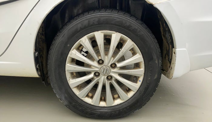 2014 Maruti Ciaz ZXI AT, CNG, Automatic, 83,357 km, Left Rear Wheel