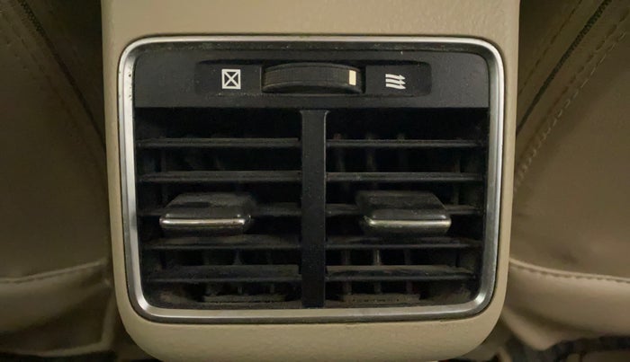 2014 Maruti Ciaz ZXI AT, CNG, Automatic, 83,357 km, Rear AC Vents