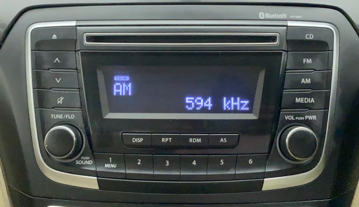 2014 Maruti Ciaz ZXI AT, CNG, Automatic, 83,357 km, Infotainment System