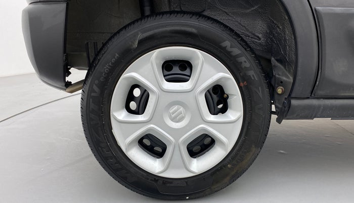 2020 Maruti S PRESSO VXI, Petrol, Manual, 10,338 km, Right Rear Wheel