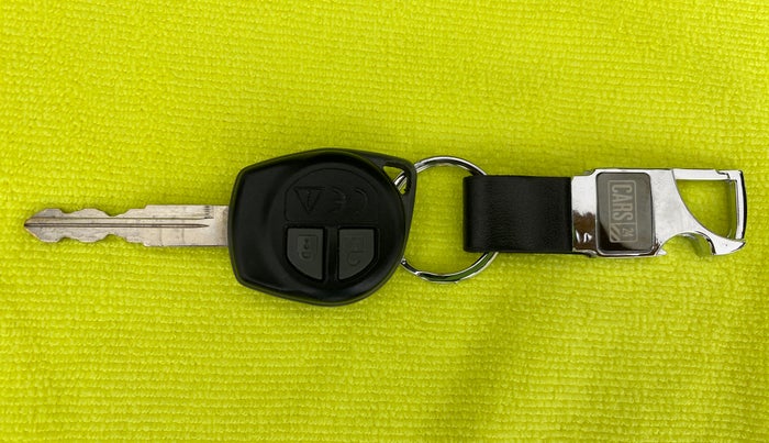 2020 Maruti S PRESSO VXI, Petrol, Manual, 10,338 km, Key Close Up