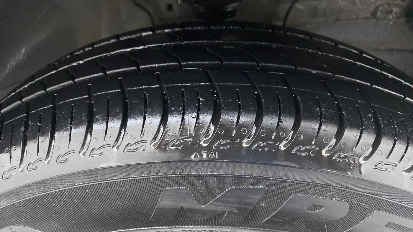 2020 Maruti S PRESSO VXI, Petrol, Manual, 10,338 km, Right Front Tyre Tread