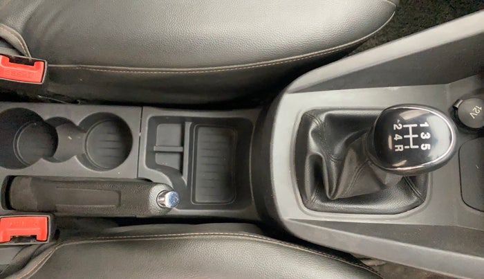 2017 Ford Figo Aspire TITANIUM 1.2 PETROL, Petrol, Manual, 51,379 km, Gear Lever