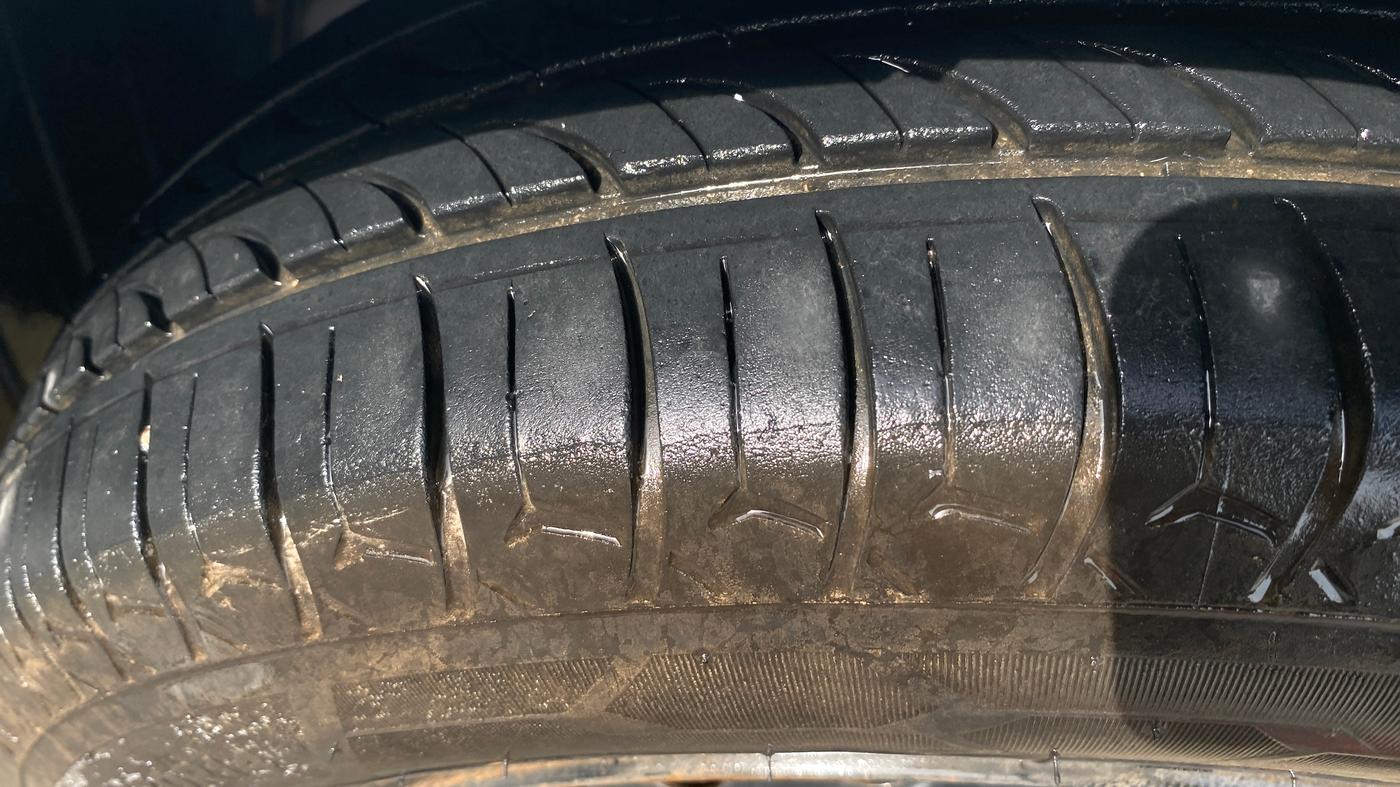 2020 Maruti Celerio ZXI, Petrol, Manual, 1,11,974 km, Left Front Tyre Tread