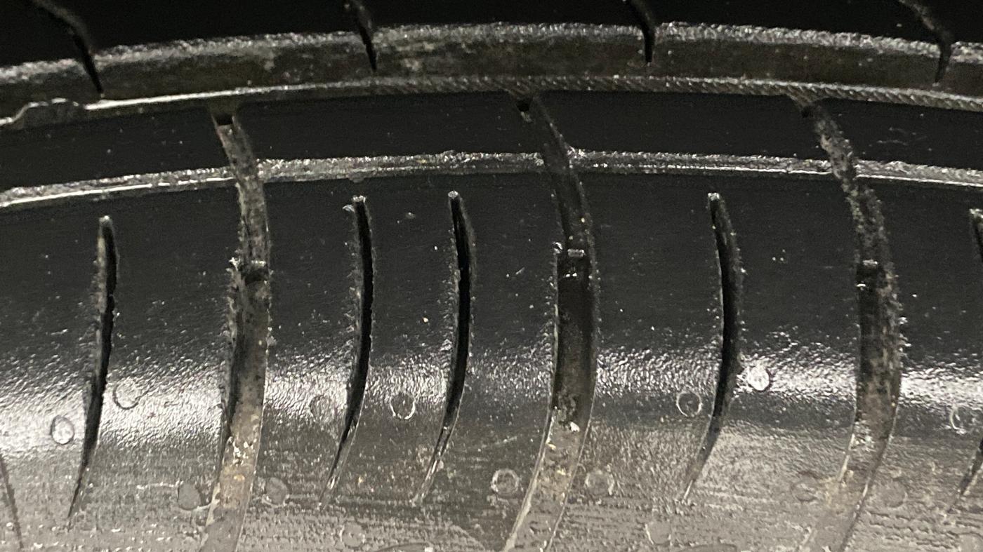 2019 Maruti Vitara Brezza ZDI AMT, Diesel, Automatic, 76,481 km, Left Front Tyre Tread