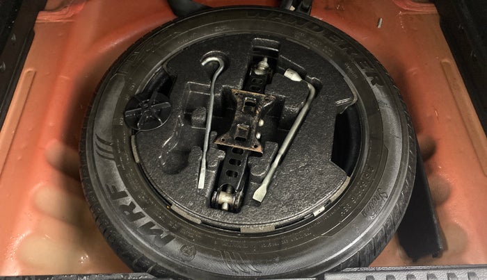 2019 Maruti Vitara Brezza ZDI AMT, Diesel, Automatic, 76,481 km, Spare Tyre