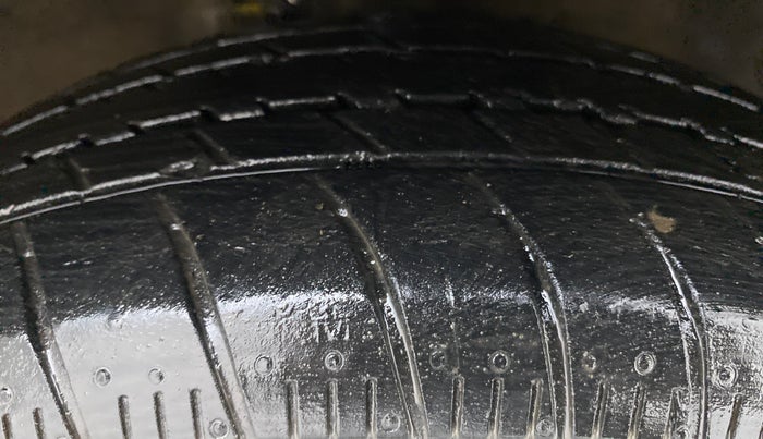 2020 Maruti Celerio VXI CNG OPT, CNG, Manual, 50,617 km, Right Front Tyre Tread