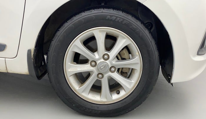2015 Hyundai Grand i10 ASTA AT 1.2 KAPPA VTVT, Petrol, Automatic, 77,395 km, Right Front Wheel