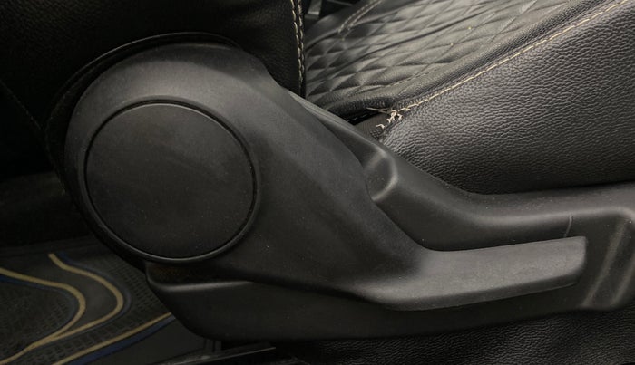 2017 Maruti Baleno DELTA PETROL 1.2, Petrol, Manual, 64,600 km, Driver Side Adjustment Panel