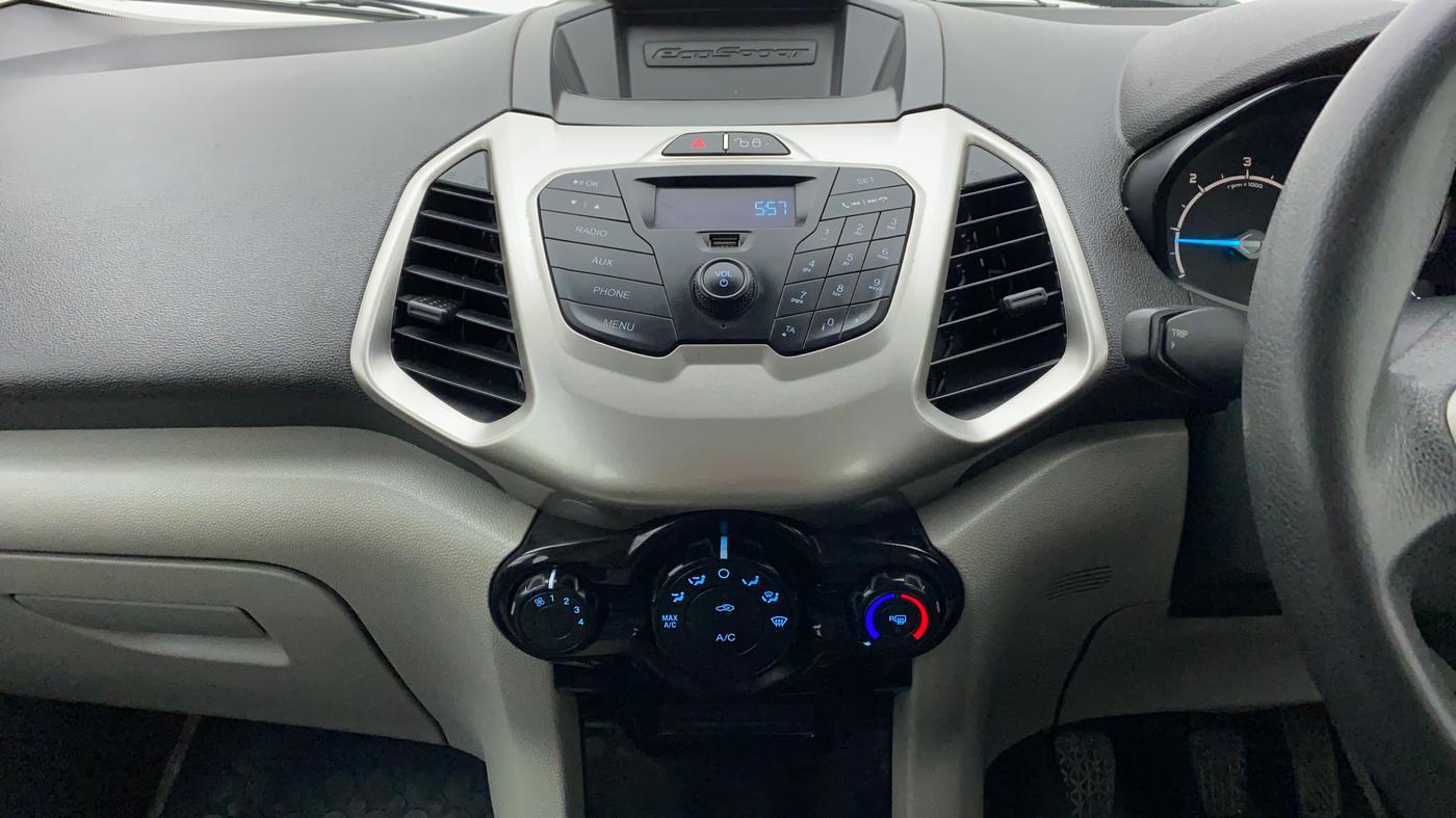 2014 Ford Ecosport 1.5 TREND TDCI, Diesel, Manual, 1,23,160 km, Air Conditioner