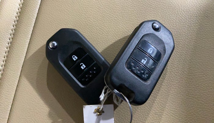 2019 Honda WR-V 1.2L I-VTEC VX MT, Petrol, Manual, 14,364 km, Key Close Up