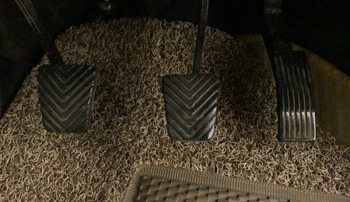 2013 Hyundai Verna FLUIDIC 1.6 VTVT SX OPT, Petrol, Manual, 35,474 km, Pedals