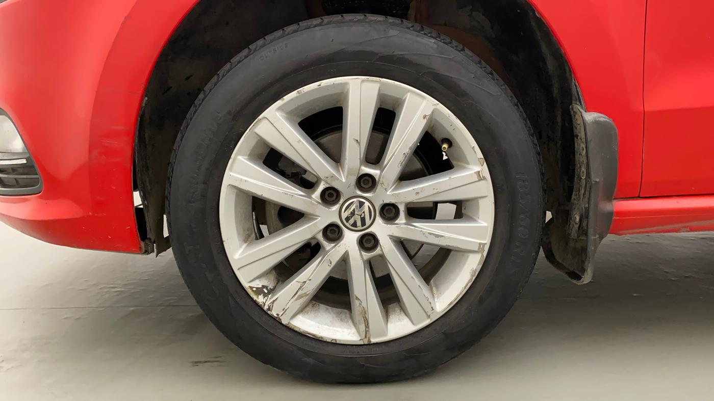 2014 Volkswagen Polo GT TSI AT, Petrol, Automatic, 66,957 km, Left Front Wheel